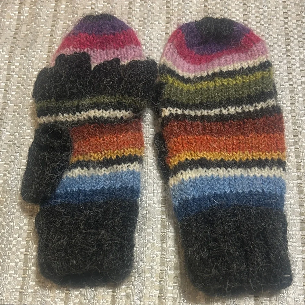 Unbranded Multicolor Striped Mittens/ gloves M/ L
